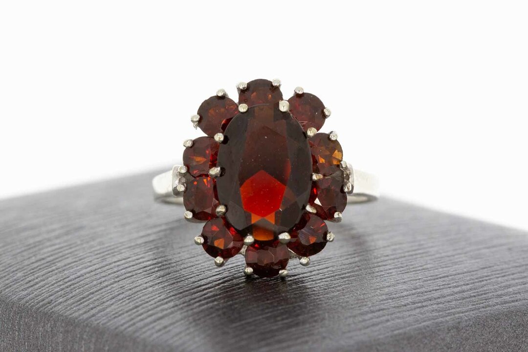Marquise-Ring Damen 333 Wei&szlig;gold mit Granat - Ringgr&ouml;&szlig;e 50 (15,8 mm)