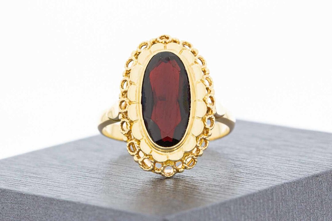 Vintage Goldring Damen 585 mit Granat - Ringgr&ouml;&szlig;e 57 (18 mm), 4,0 g
