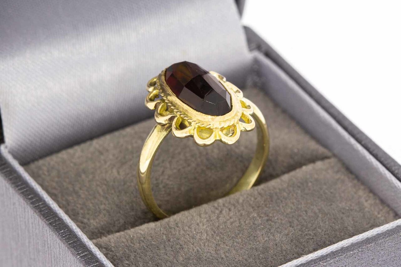 14 Karat Goldene Retro Ring mit Granat - 17,2 mm