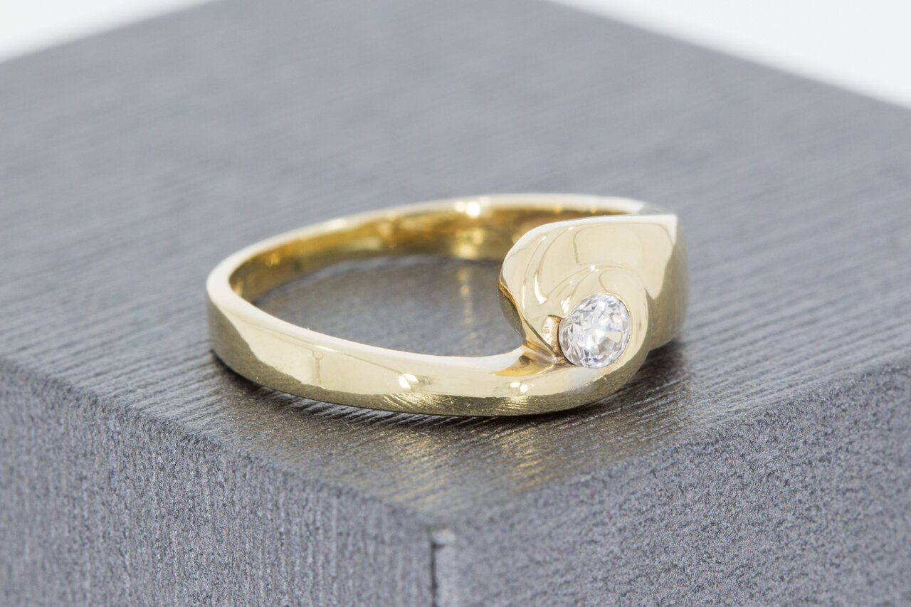14 Karat Gold geschwungene Zirkonia Ring - 15,5 mm