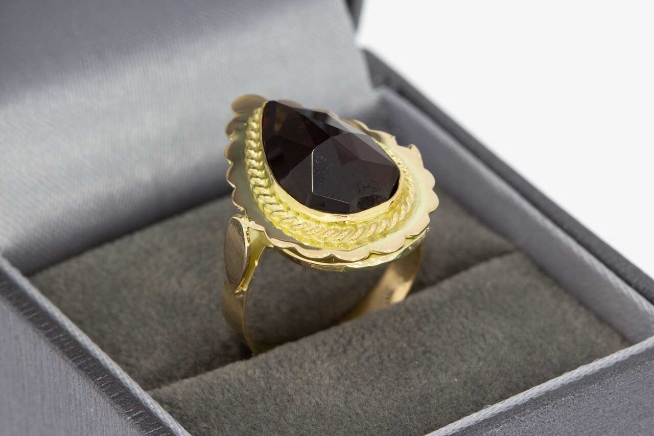 14 Karat Goldene Retro Ring mit Granat - 17,5 mm