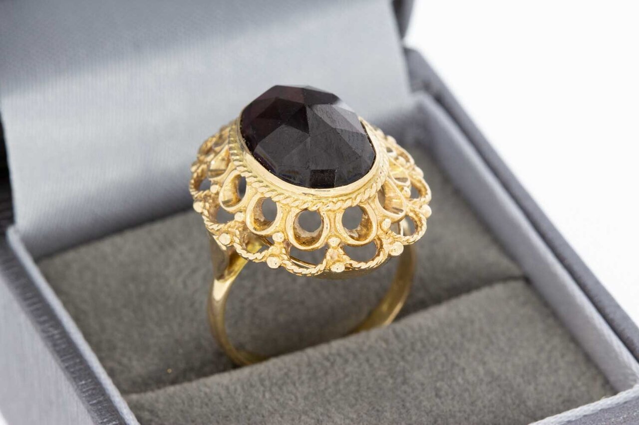 14 Karat Gold Vintage Granat Ring - 17,4