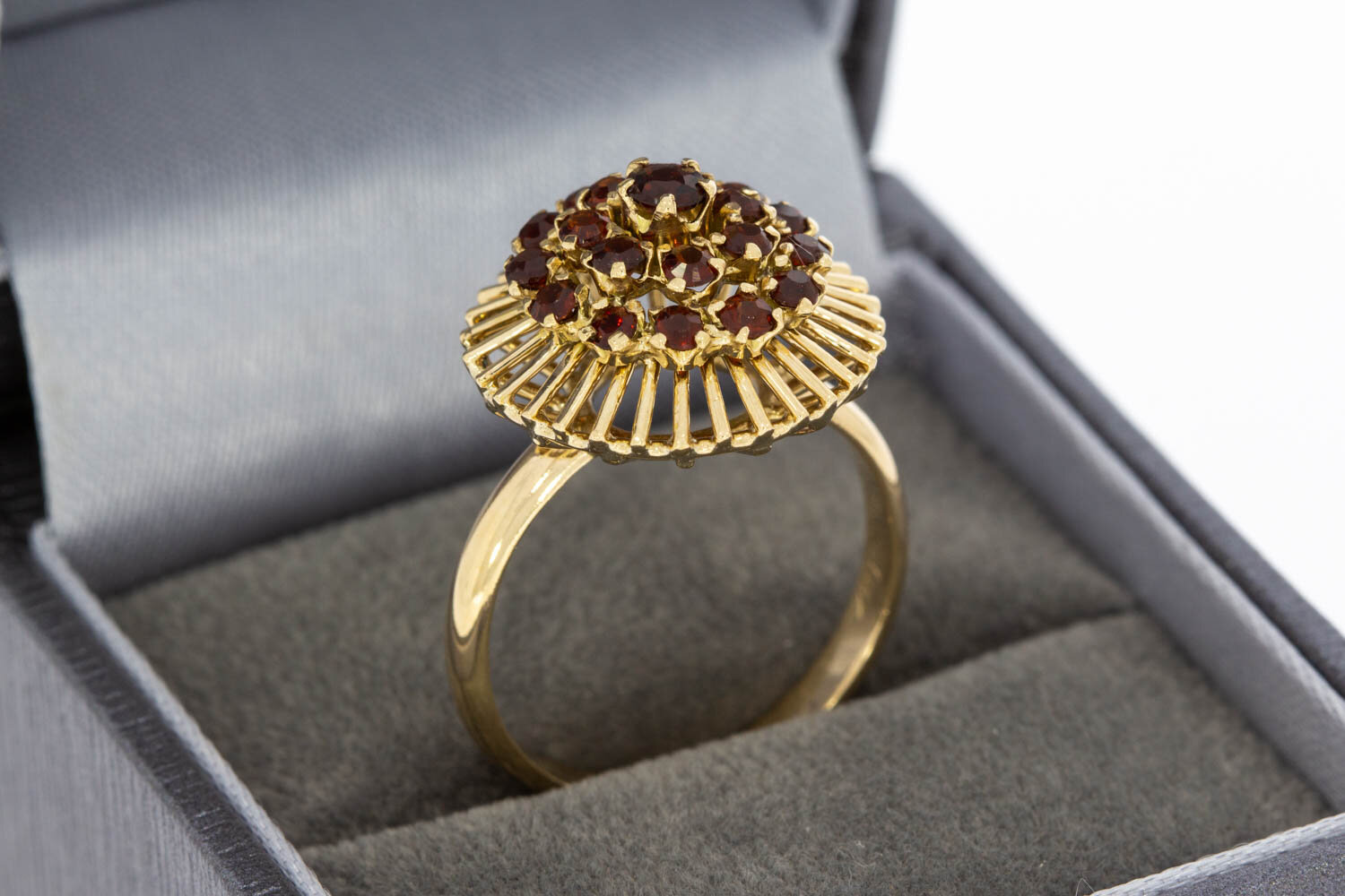 14 Karat Gold Vintage Marquis Granat Ring - 17,7 mm