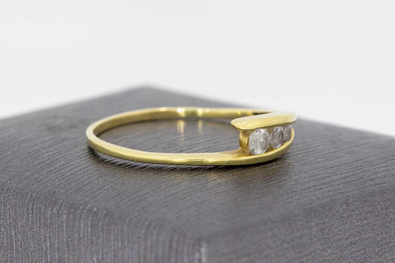 14 Karat geschwungene Diamant Gold Ring - 19,8 mm