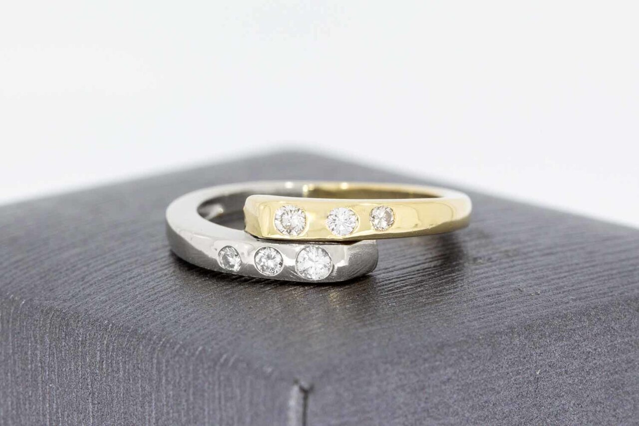 14 Karat geschwungene Diamant Gold Ring - 16,7 mm