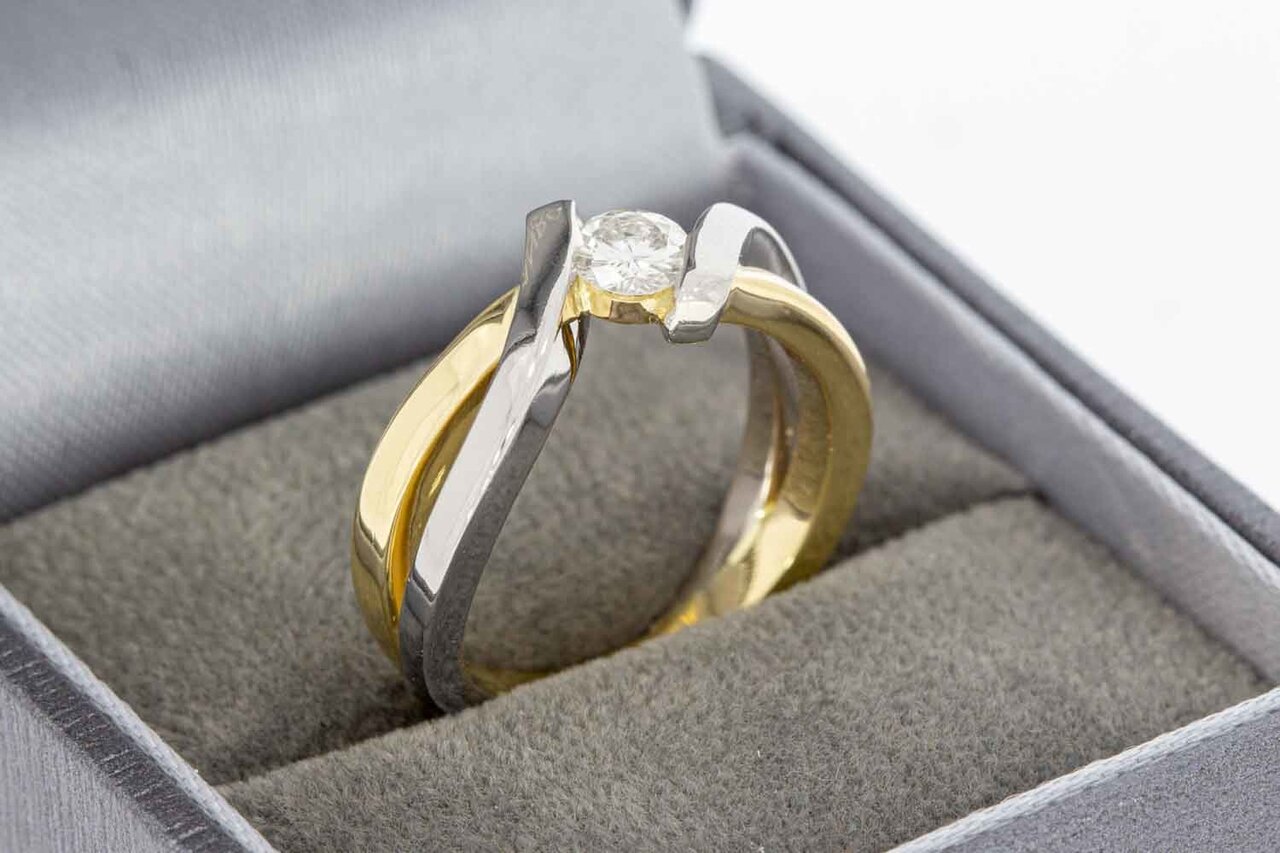14 Karat Gold geschwungene Diamant Ring - 17,1 mm