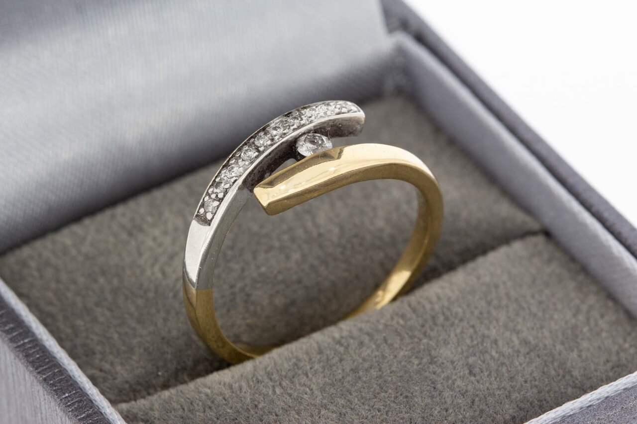 585 Gold Geschwungene Diamant Ring - 18 mm