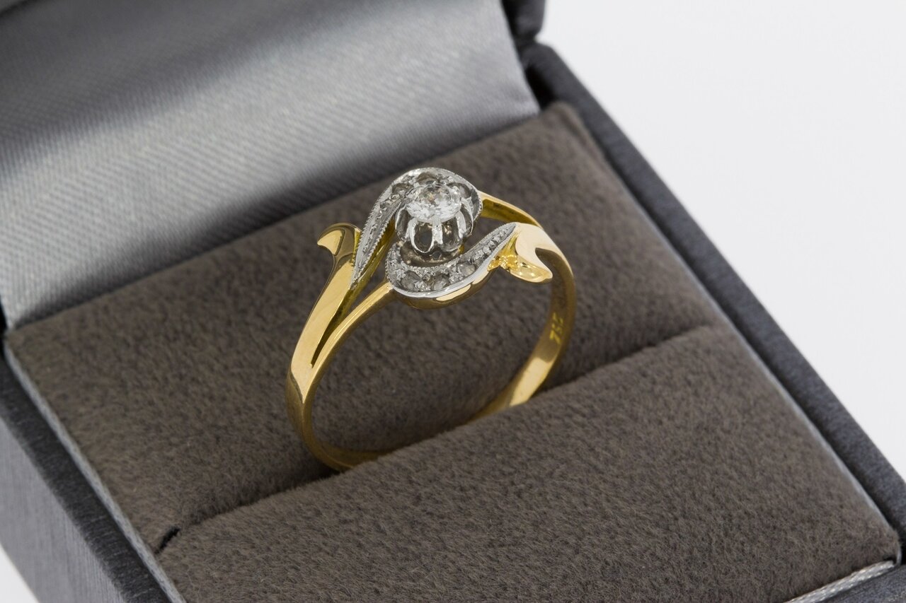 18 Karat Gelbgold geschwungene Diamant Ring - 17,9 mm
