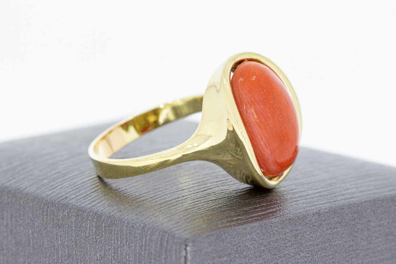 14 Karat Vintage Gold Ring mit rote Koralle - 19,4 mm