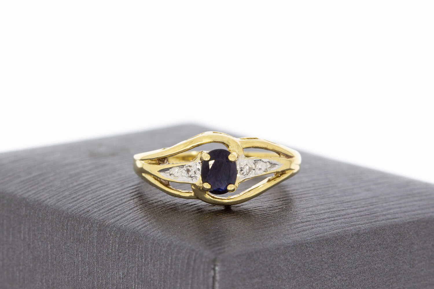 Saphir Ring mit Diamant 14 Karat Gold - 16,9 mm