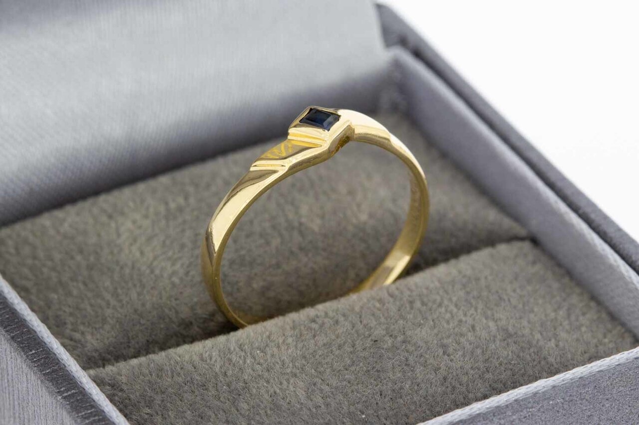 Geschwungene 14 Karat Gold Saphir Ring - 16,5 mm