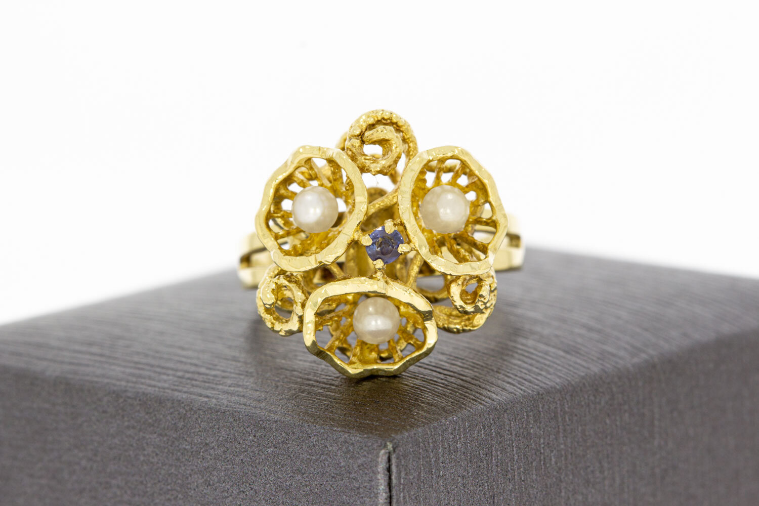 Marquis-Perlenring aus 14 Karat Gold mit Saphir - 18 mm
