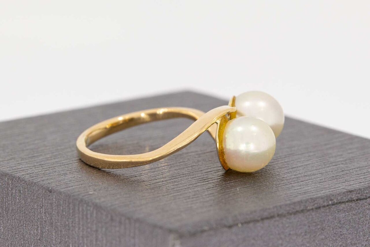 14 Karat gelb goldene geschwungene Ring mit Perlen - 16,7 mm