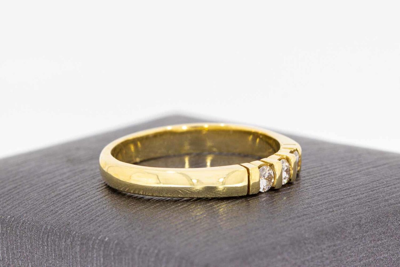 14 Karat Goldene Ring mit Diamant - 17,5 mm