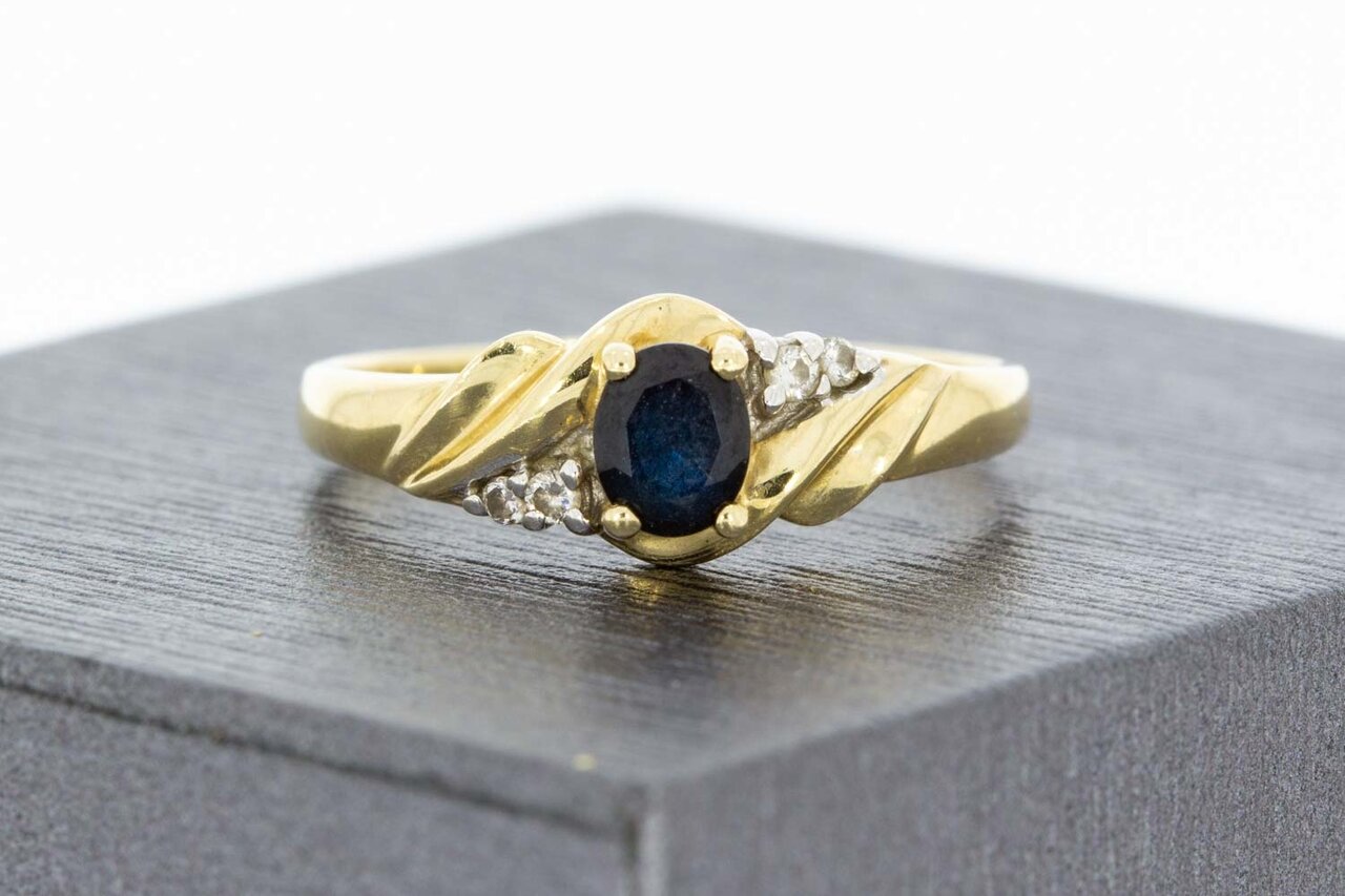 Saphirring 14 Karat Gold mit Diamant - 17,8