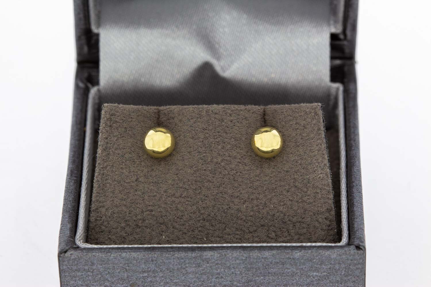 Kugelförmige Ohrstecker 14 Karat Gold – 4,9 mm