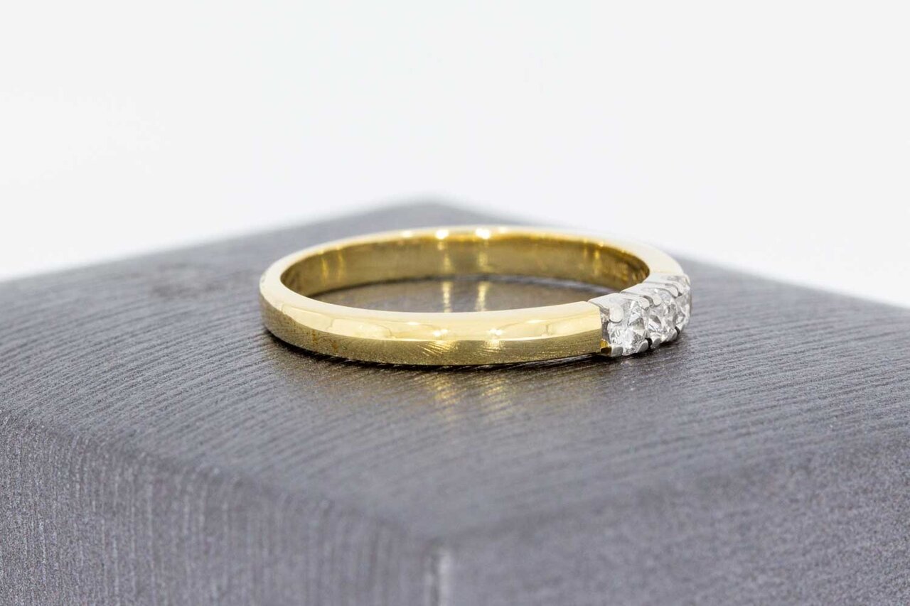 585 Goldring mit Diamant - 16,6 mm