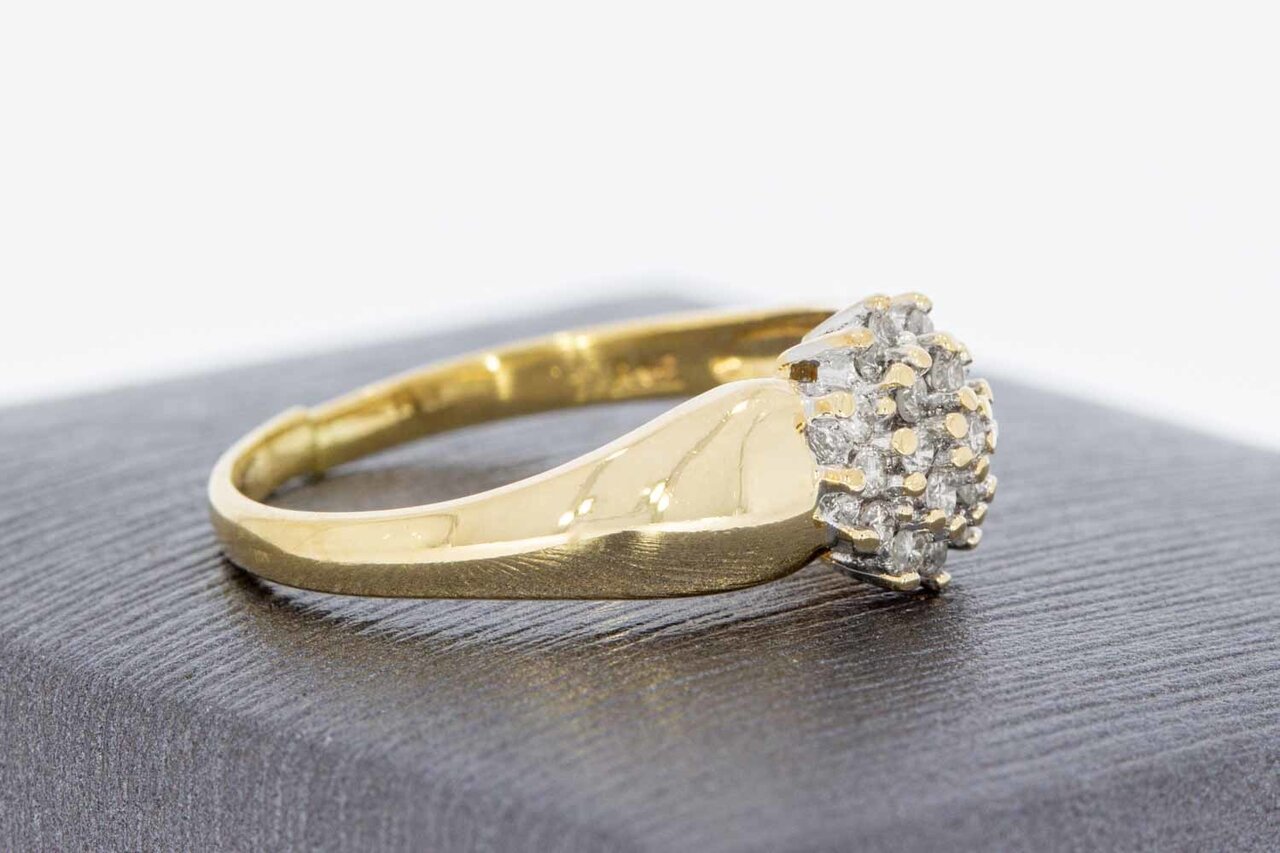 585  Rosettenring mit Diamant - 17,6 mm