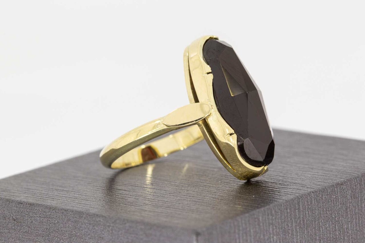 14 Karat Retro Granat Goldring - 18,2 mm