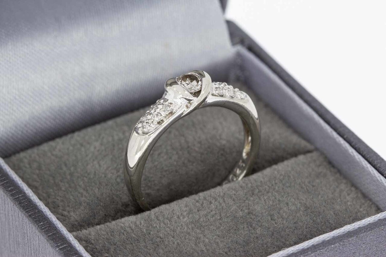 750 Gold Diamant Ring Damen - 16,9 mm