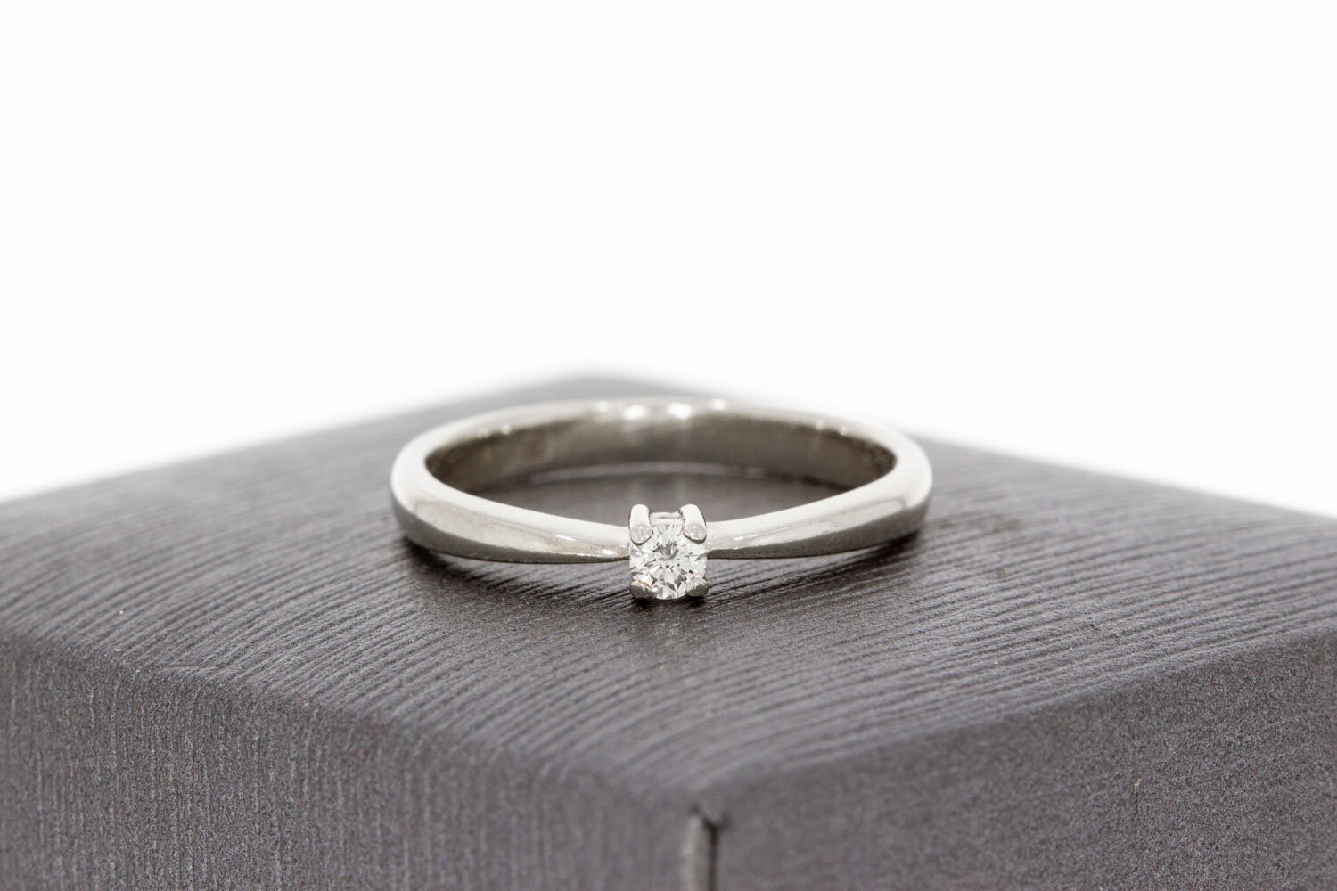 Diamant Solitärring 18 Karat Gold - 16,7 mm