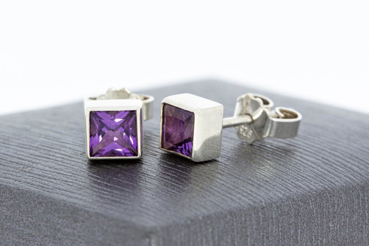 Silber Ohrstecker mit Amethyst - 0,6 cm