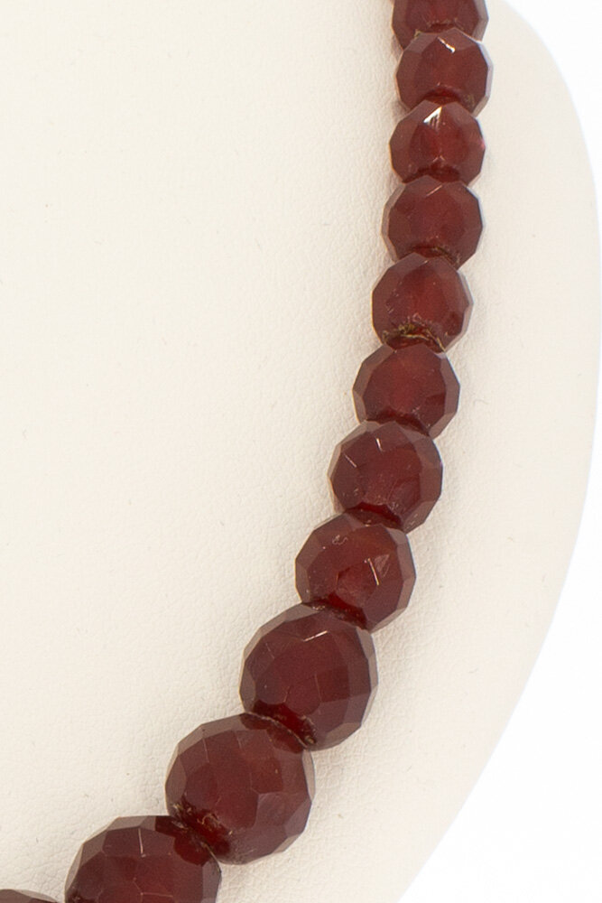 Granaten Kette mit 14 Karat  Goldene Verschluss - 47 cm