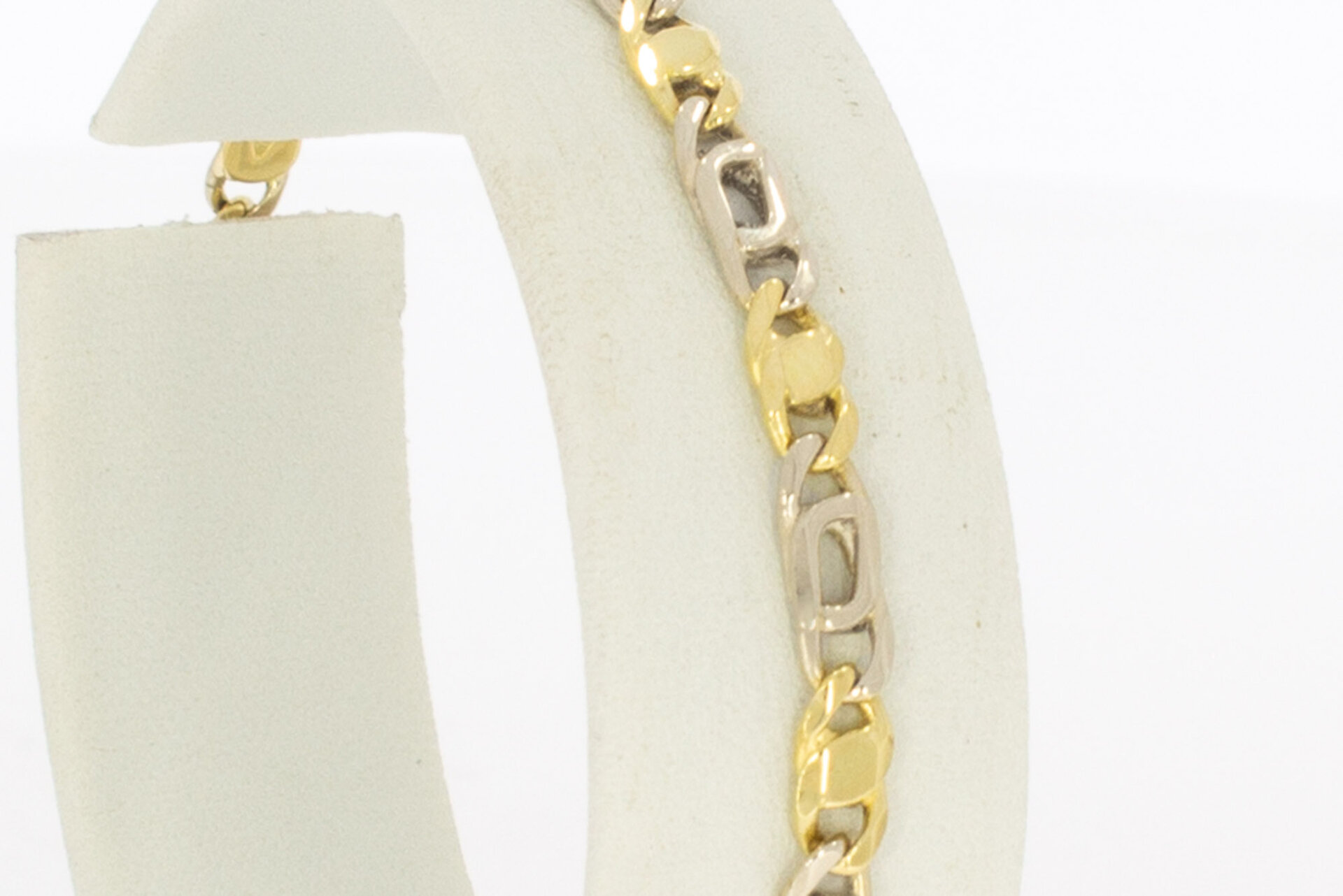 750 Figaro Gold Armband – 16,5 cm