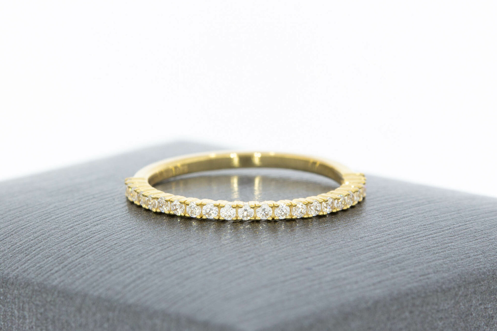 375 Gelbgoldene Ring Memoire - 15,4 mm
