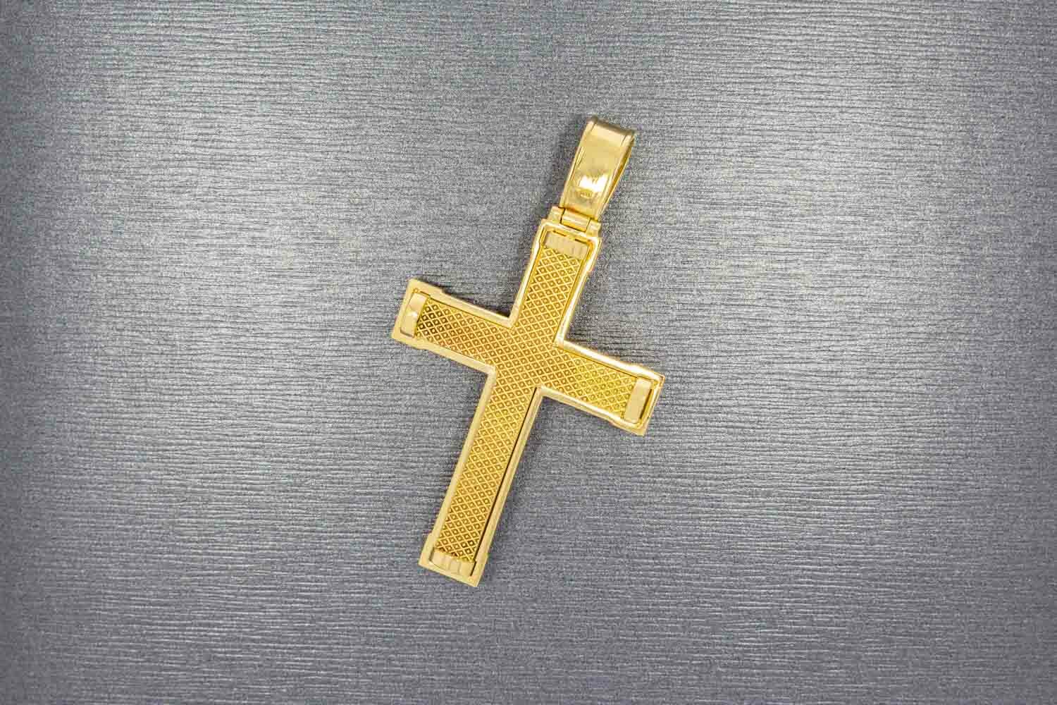 Kreuzkette Anhänger 750 Gold - 6,1 cm