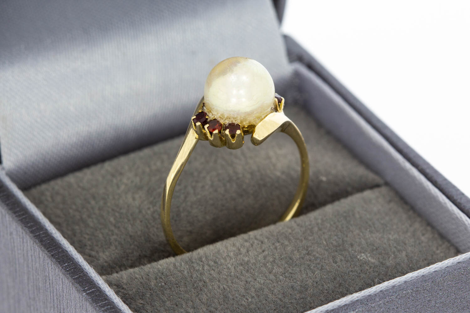 Perlen Goldring 585 mit Granat - 17,1 mm