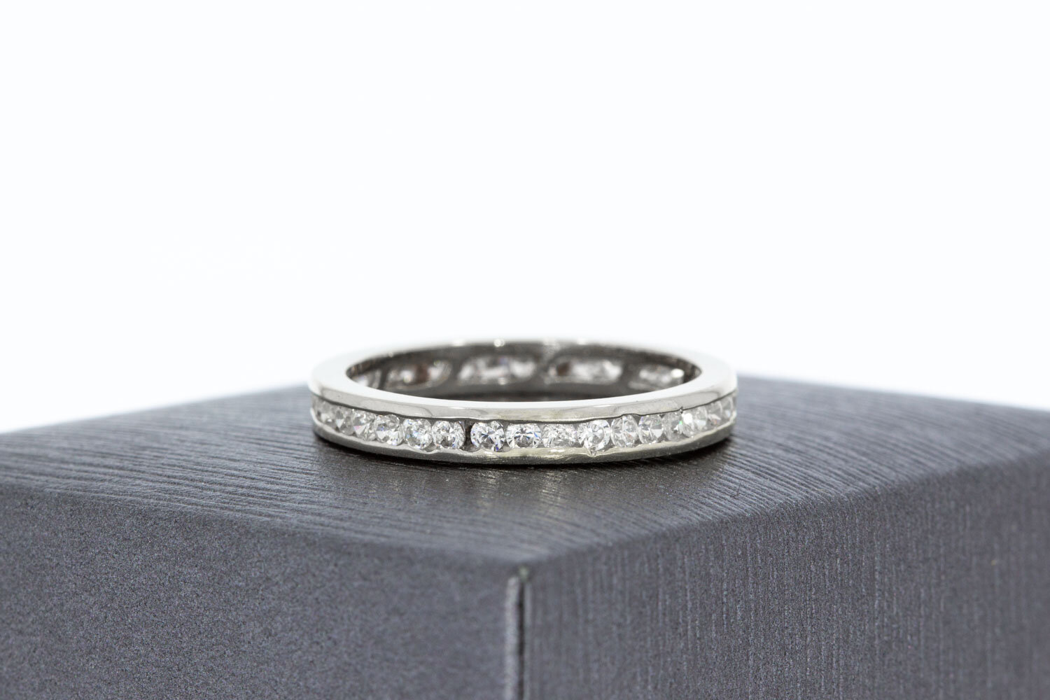 Eternity Ring 14 Karat Gold - 17,7 mm