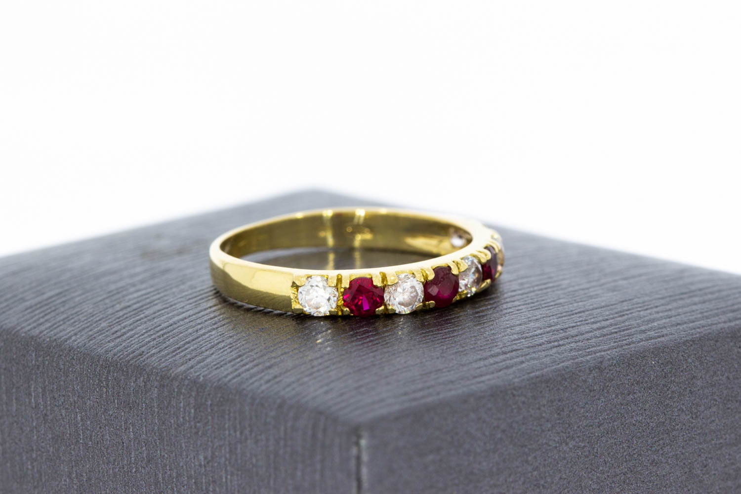 18 Karat Gold Edelstein Vorsteckring - 16,6 mm