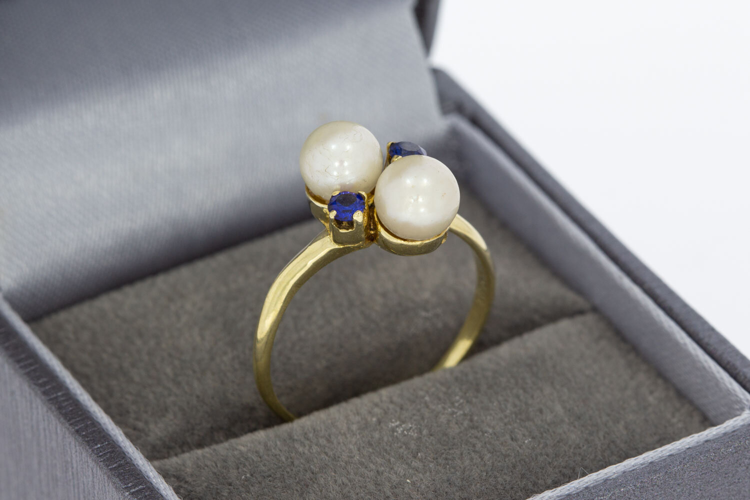 14 Karat Gold Perlenring mit Saphir - 17,6 mm