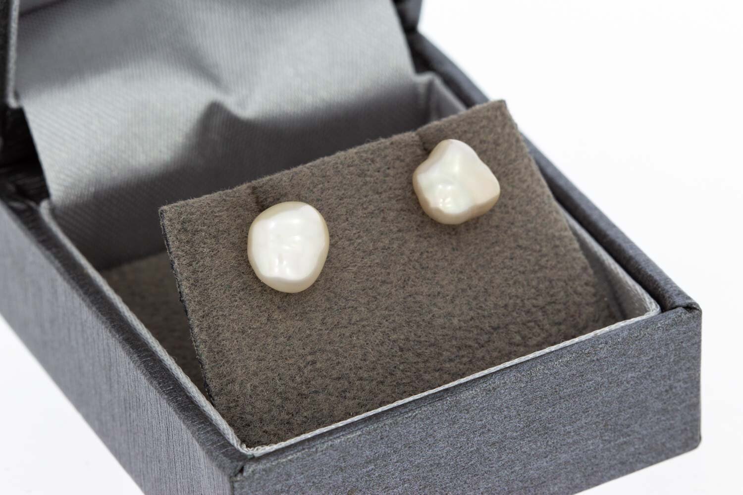 18 Karat Gold Perlen Ohrstecker - 0,8 cm