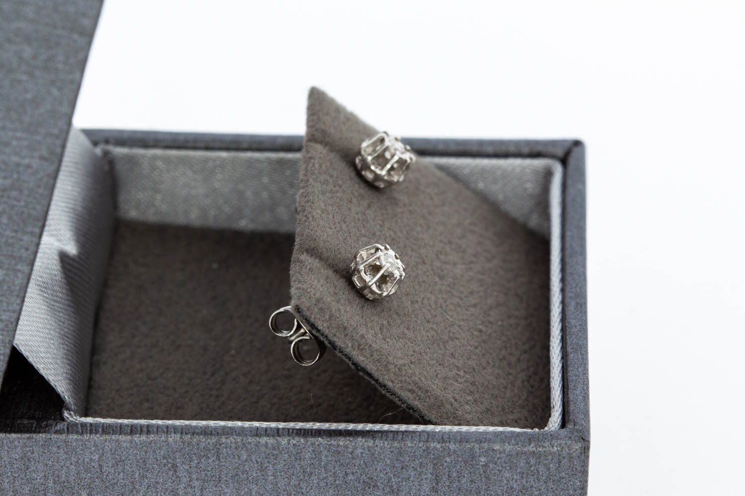 14 Karat Gold Diamant Ohrstecker - 0,5 cm