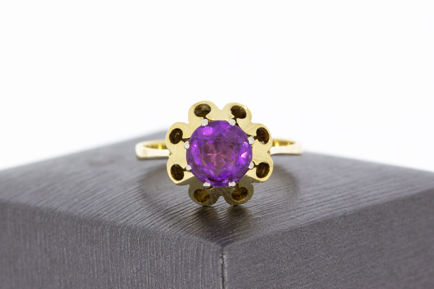 Amethyst Gold Ring 1Karat - 19,2 mm