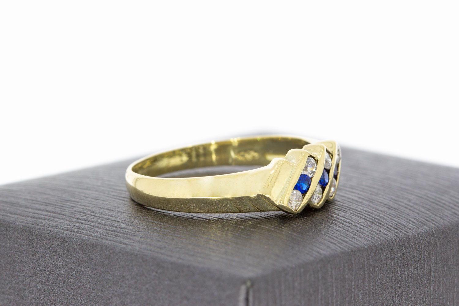 Saphir Reihenring 14 Karat Gold - 18,5 mm