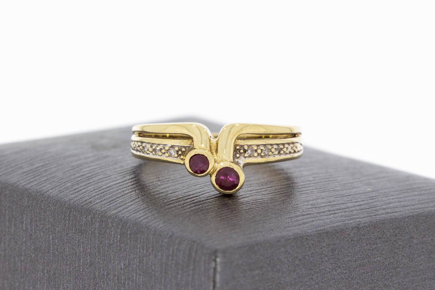 14 Karat Gold Edelstein Ring - 17,4 mm