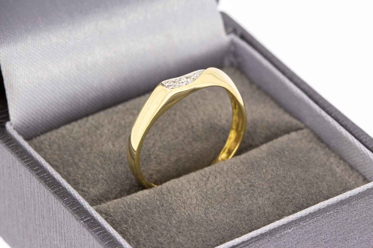 14 Karat Goldring mit Diamant - 17,7 mm