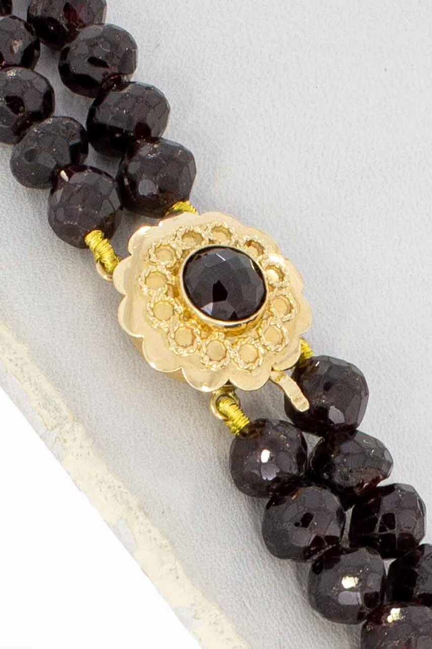 Granaten Damenkette mit  585 Goldverschluß - 36,5