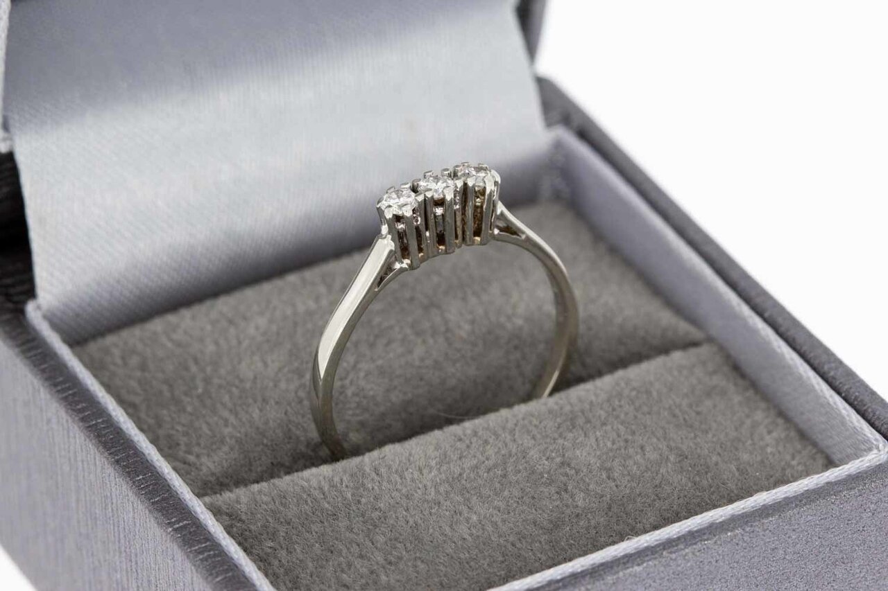 14 Karat Goldene Diamant Ring - 17,2 mm