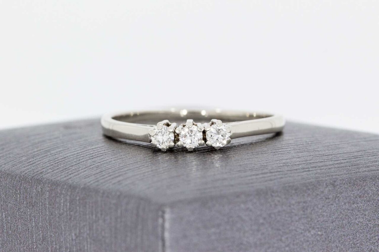 14 Karat Goldene Diamant Ring - 17,2 mm