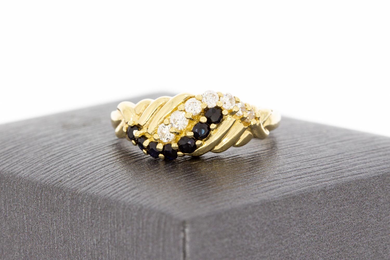 Saphirring Damen 14 Karat Gold - 17,9 mm