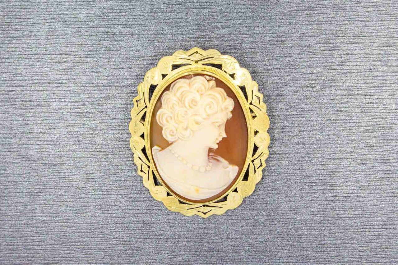 14 Karat Gold Vintage Cameo Anhänger - 4 cm