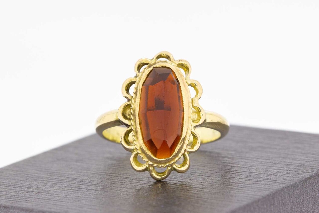14 Karat Goldene Retro Ring mit Granat - 17,2 mm