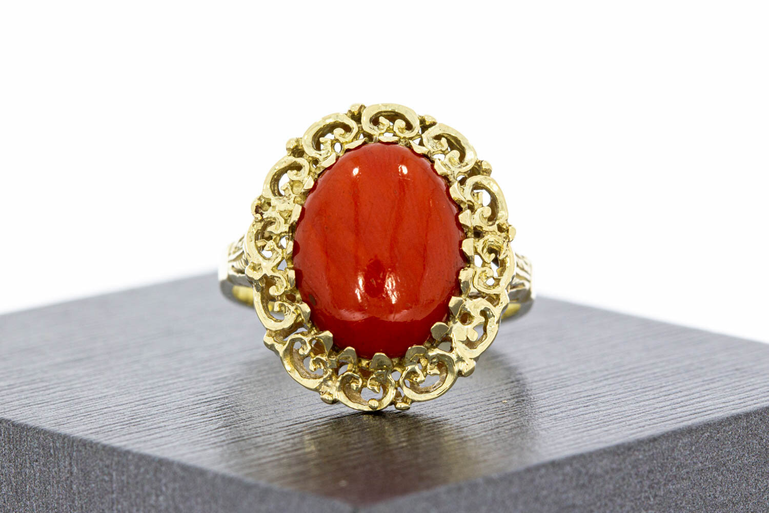 Vintage 585 Gold Ring mit Koralle - Ringgr&ouml;&szlig;e 54, 4,6 g