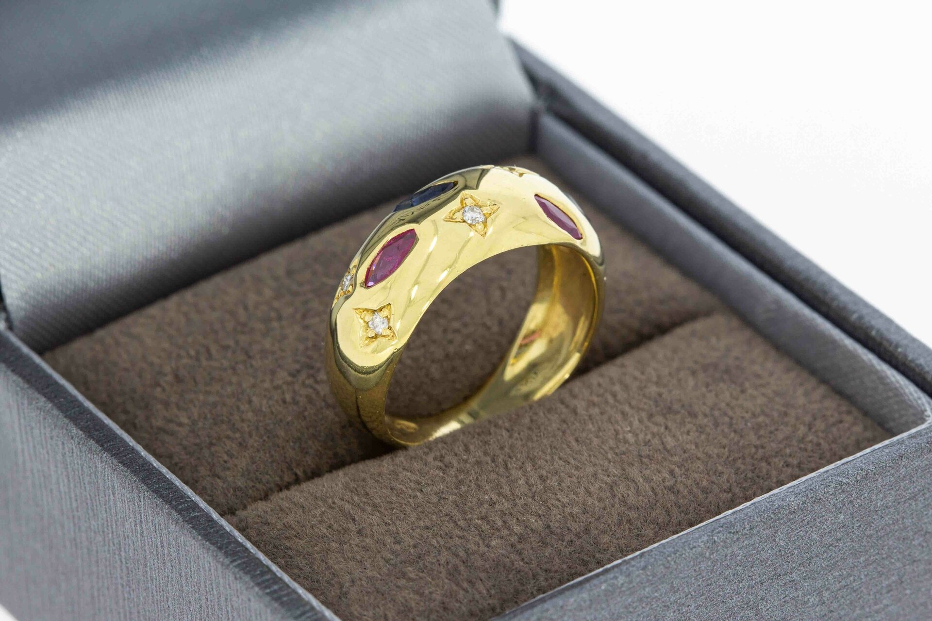 18 Karat Gold Pinky-Ring mit Saphir - Ringgr&ouml;&szlig;e 45