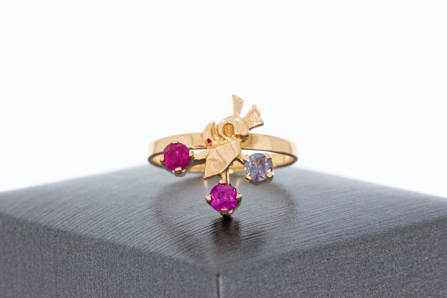 585 Gold Ring Damen mit Saphir - Ringgr&ouml;&szlig;e 55, 2,8 g