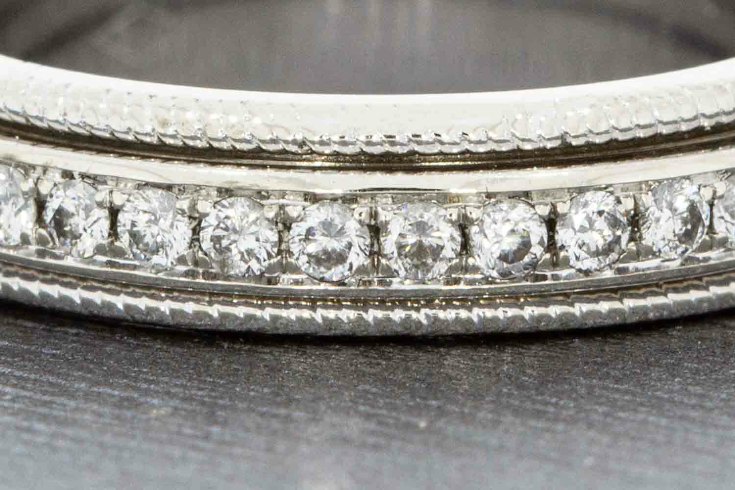 18 Karat Wei&szlig;gold Ring Damen mit Diamant - Ringgr&ouml;&szlig;e 52, 5 g